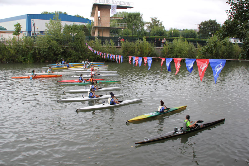 Los palistas Felipe Besada y Amaia Osaba "reinan" en el Memorial Alfredo Aguirre